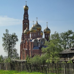 Колокольня Храма Воскресения Христова в Тезине, Россия, Ивановская обл., с. Вичуга